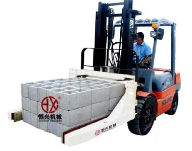 水泥抱磚機(jī)|夾磚車
